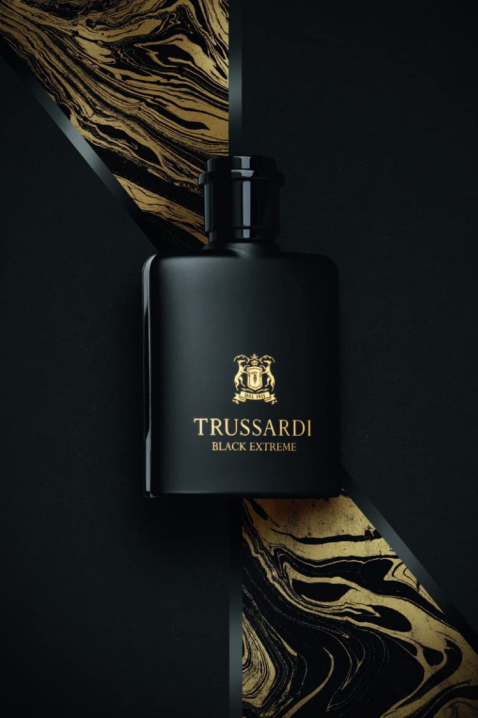 Toaletní voda Trussardi Uomo Black Extreme EDT 100 mlIVET.EU - Stylové oblečení