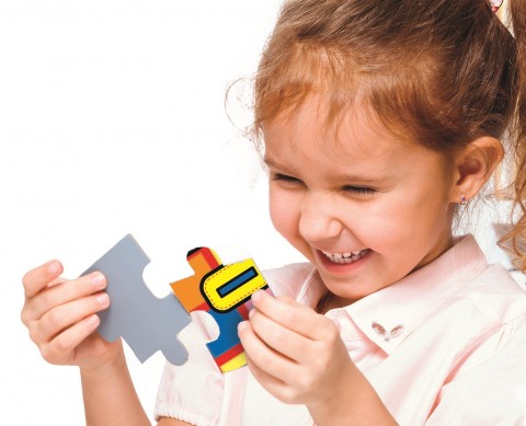 Dětské puzzle Clementoni z 24 maxi dílků - Hello KittyIVET.EU - Stylové oblečení