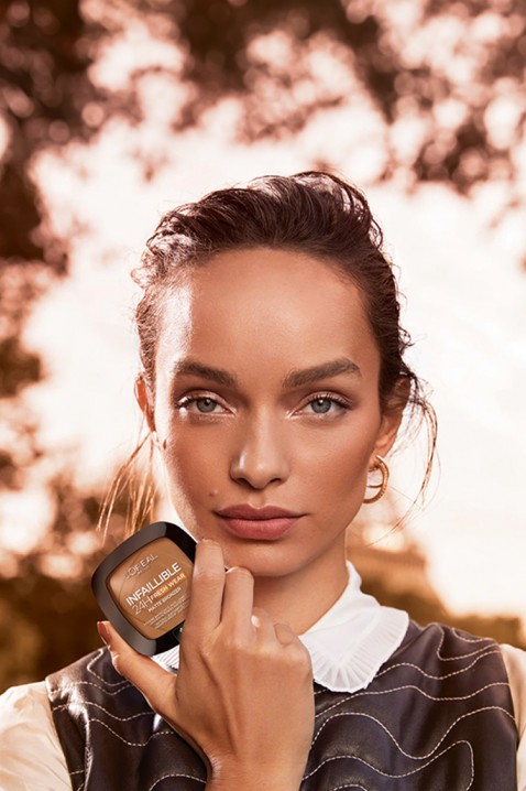 Bronzer s matujícím efektem L'Oréal Paris Infaillible Fresh Wear 24hIVET.EU - Stylové oblečení