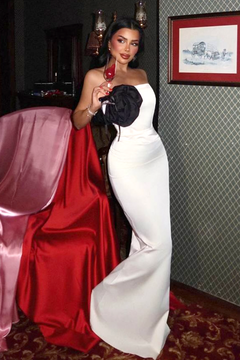 Φόρεμα MERGELA, Χρώμα: άσπρο, IVET.EU - Εκπτώσεις έως -80%