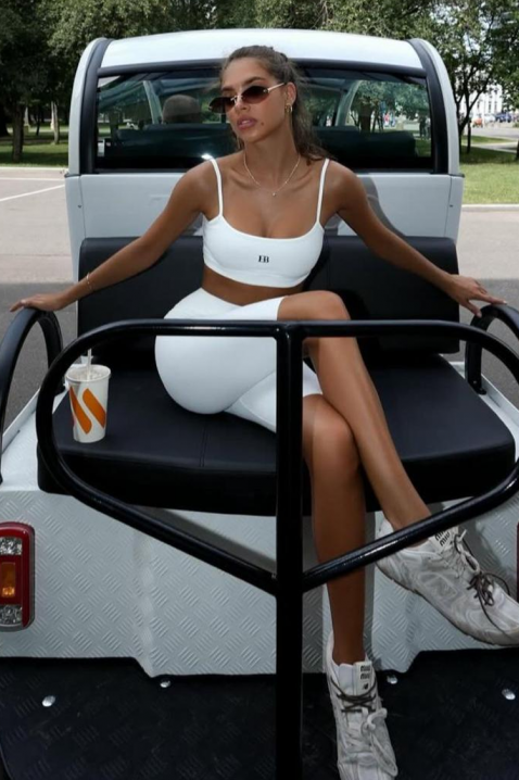 Αθλητικό σετ IVELINDA, Χρώμα: άσπρο, IVET.EU - Εκπτώσεις έως -80%