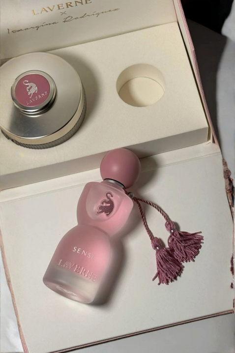 Γυναικείο σετ Laverne Sense EDP 75 ml + Body Powder 70 gIVET.EU - Εκπτώσεις έως -80%