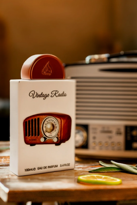 Αραβικό άρωμα Lattafa Pride Vintage Radio EDP 100 mlIVET.EU - Εκπτώσεις έως -80%