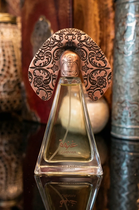Αραβικό άρωμα Lattafa Niche Emarati Perfumes Ghinwa EDP 100 mlIVET.EU - Εκπτώσεις έως -80%