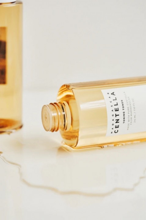 SKIN1004 Madagascar Centella Toning Toner 30 mlIVET.EU - Εκπτώσεις έως -80%
