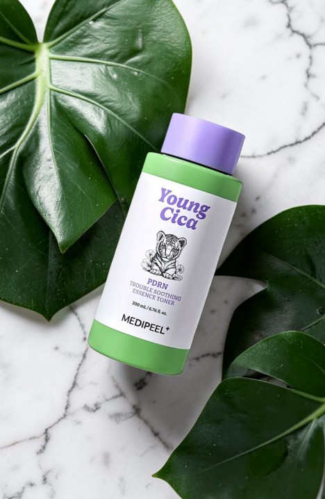 MEDI-PEEL Young Cica PDRN Trouble Soothing Essence Toner 200 mlIVET.EU - Εκπτώσεις έως -80%