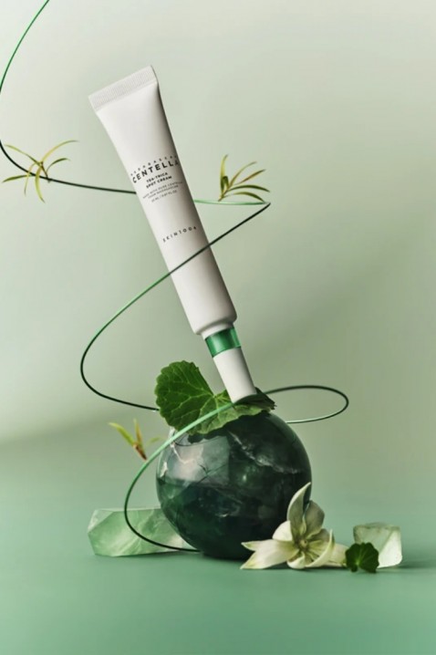 SKIN1004 Madagascar Centella Tea-Trica Spot Cream 20 mlIVET.EU - Εκπτώσεις έως -80%