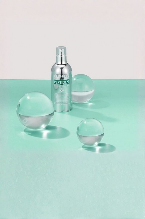 MEDI-PEEL Peptide 9 Volume White Cica Essence PRO 100 mlIVET.EU - Εκπτώσεις έως -80%