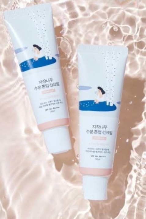 ROUND LAB Birch Juice Moisturizing Tone-Up Sunscreen SPF50+ PA++++ 50 mlIVET.EU - Εκπτώσεις έως -80%