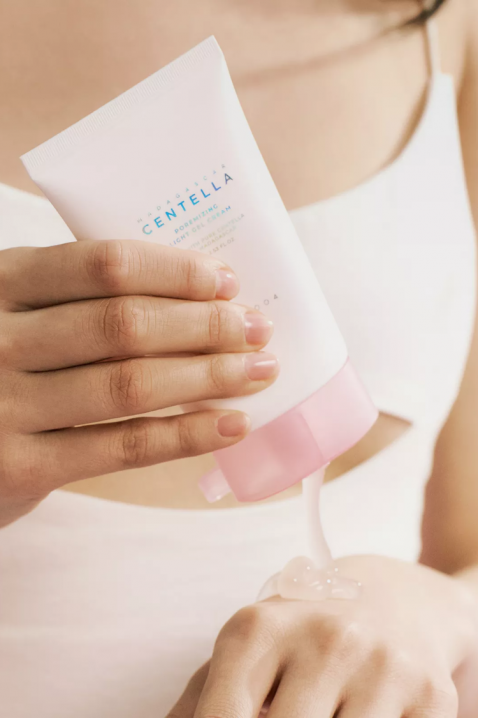SKIN1004 Madagascar Centella Poremizing Light Gel Cream 75 mlIVET.EU - Εκπτώσεις έως -80%