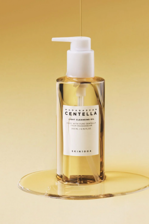 SKIN1004 Madagascar Centella Light Cleansing Oil 200 mlIVET.EU - Εκπτώσεις έως -80%