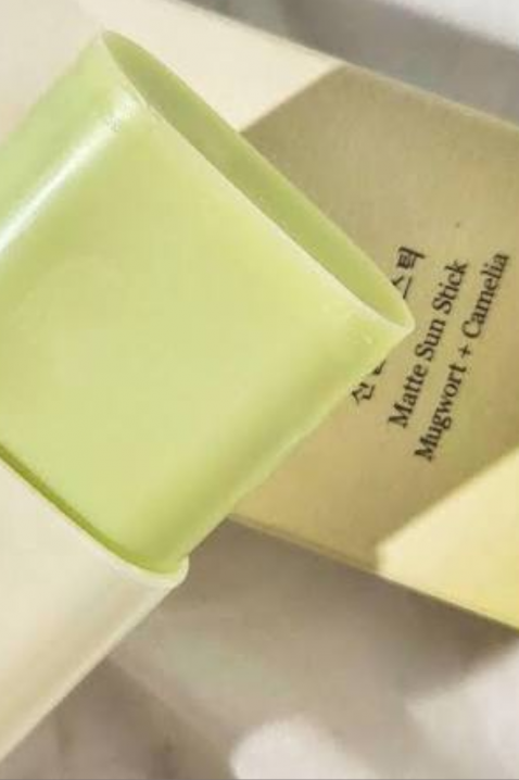 Beauty of Joseon Matte Sun Stick: Mugwort+Camelia, 18 mlIVET.EU - Εκπτώσεις έως -80%