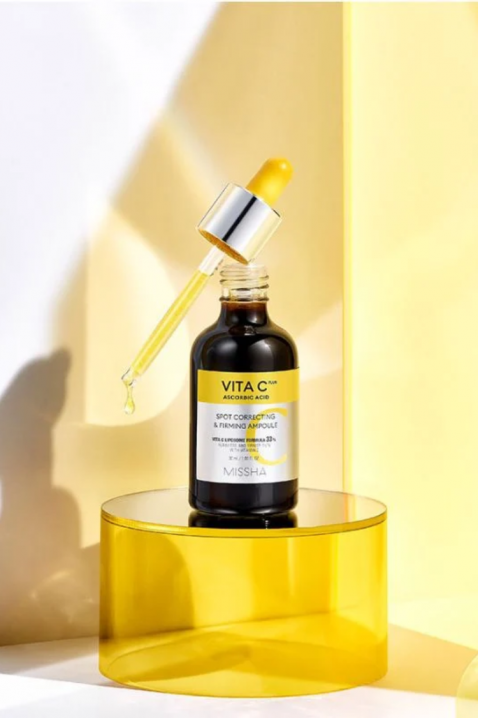 MISSHA Vita C Plus Spot Correcting & Firming Ampoule, 30 mlIVET.EU - Εκπτώσεις έως -80%