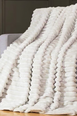 κουβέρτα DIMFELDA WHITE 200x220 cm